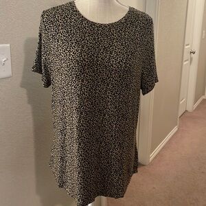 Women’s Old Navy Cheetah Print Blouse Size Large